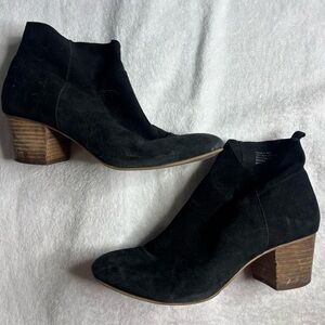 Steve Madden Black Suede Ankle Booties